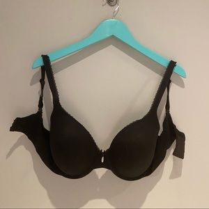 Black Victoria’s Secret Bra